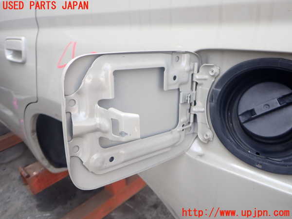 2UPJ-9240261690]ハイラックスサーフ(RZN185W)フューエルリッド 中古_2