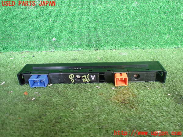 2UPJ-9240266306]ハイラックスサーフ(RZN185W)スイッチ1 (ECT) 中古_2
