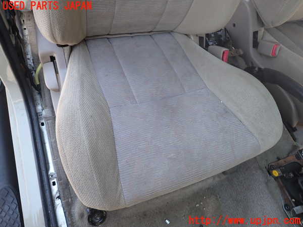 2UPJ-9240267035]ハイラックスサーフ(RZN185W)運転席シート 中古_3