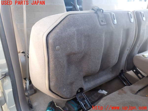 2UPJ-9240267435]ハイラックスサーフ(RZN185W)左リアシート 中古_4