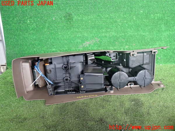 2UPJ-9240267540]ハイラックスサーフ(RZN185W)センターコンソール 中古_5