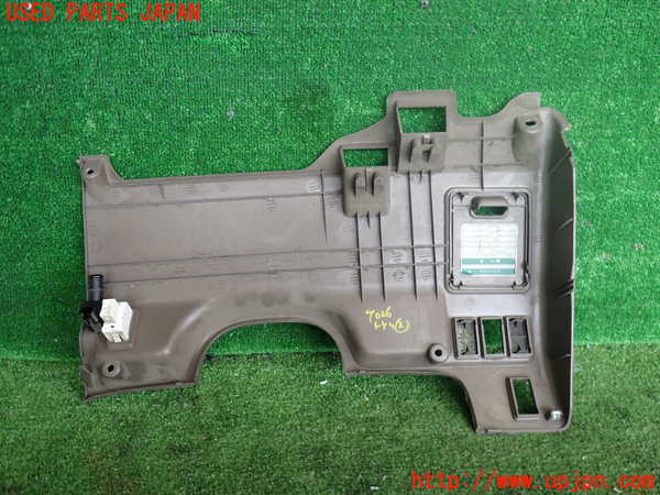 2UPJ-9240267692]ハイラックスサーフ(RZN185W)内装トリム類2 中古_2