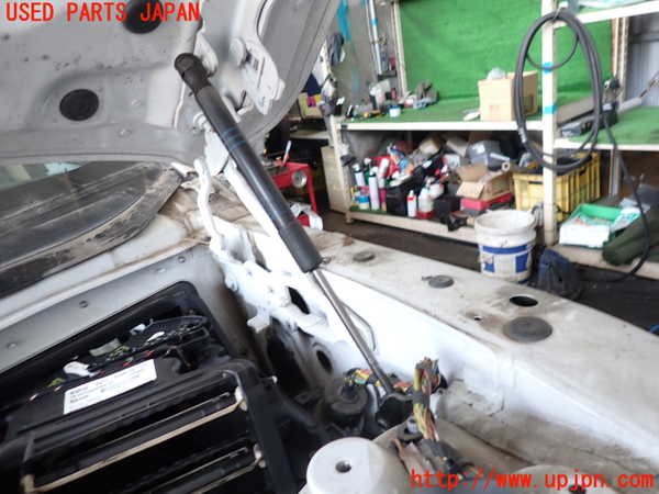 2UPJ-9240271068]BMW 523i ツーリング F11(XL20)ボンネットダンパー 中古_2
