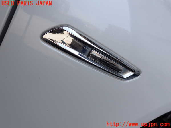 2UPJ-9240271080]BMW 523i ツーリング F11(XL20)右前フェンダー 中古_2