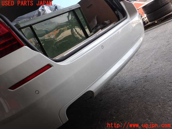 2UPJ-9240271610]BMW 523i ツーリング F11(XL20)リアバンパー 中古_3