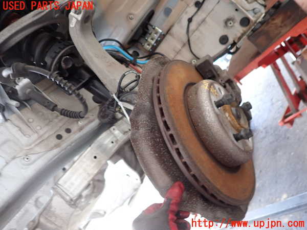 2UPJ-9240274295]BMW 523i ツーリング F11(XL20)左フロントナックルハブ 中古_2