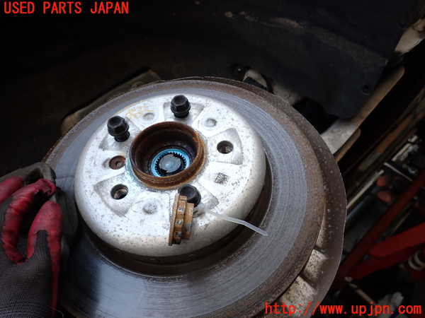 2UPJ-9240274300]BMW 523i ツーリング F11(XL20)右リアナックルハブ 中古_2