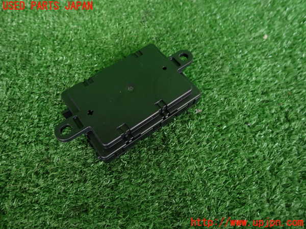 2UPJ-9240276150]BMW 523i ツーリング F11(XL20)コンピューター5 中古 9347472-02_2