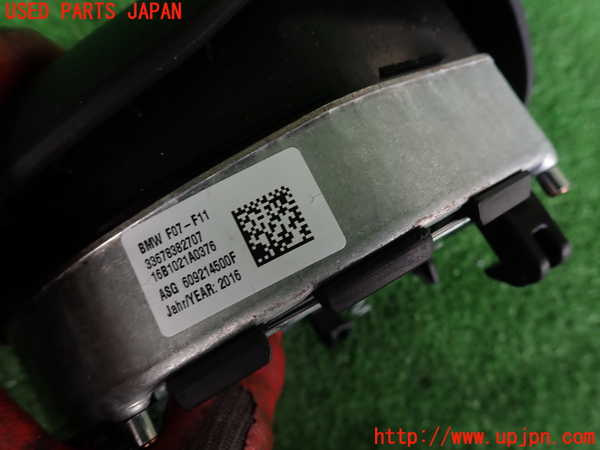 2UPJ-9240277865]BMW 523i ツーリング F11(XL20)運転席側エアバッグカバー 中古_3