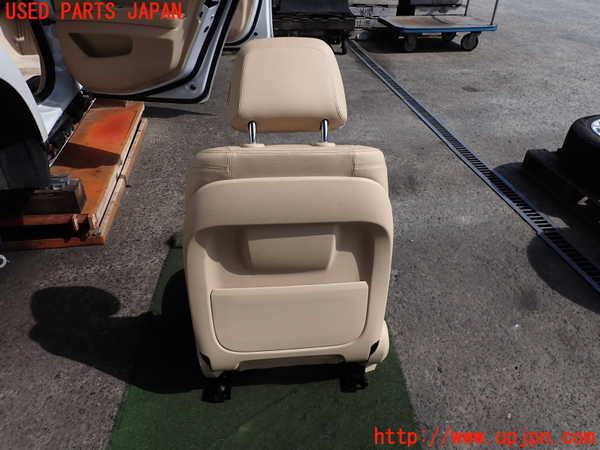 2UPJ-9240277035]BMW 523i ツーリング F11(XL20)運転席シート 中古_5