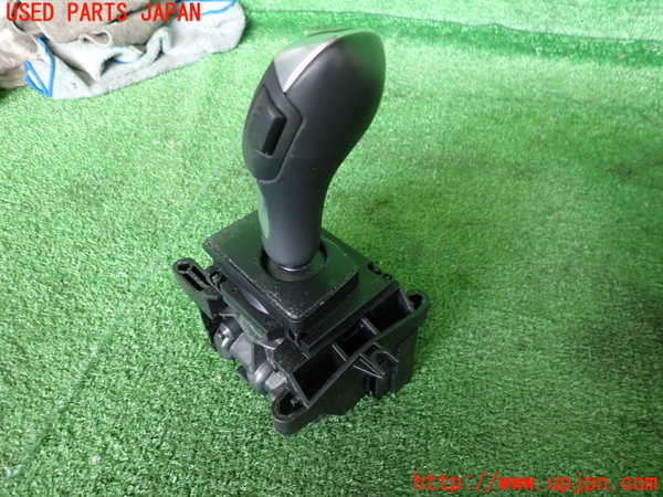 2UPJ-9240277555]BMW 523i ツーリング F11(XL20)ATシフトレバー 中古_2
