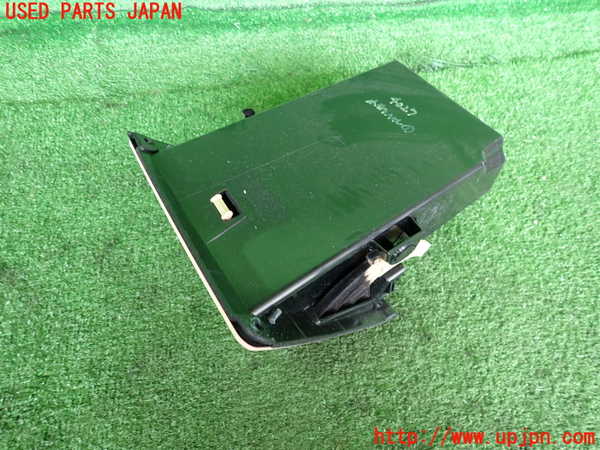 2UPJ-9240277841]BMW 523i ツーリング F11(XL20)小物入れ1 中古_2