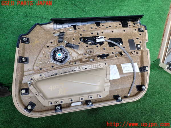 2UPJ-9240271264]BMW 523i ツーリング F11(XL20)左前ドア内張り 中古_3