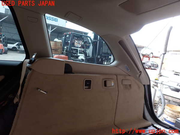 2UPJ-9240277675]BMW 523i ツーリング F11(XL20)右リアピラートリム 中古_2