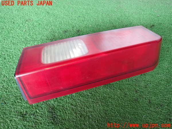 2UPJ-9240281530]ハマーH3(型式不明)右テールランプ 中古_2