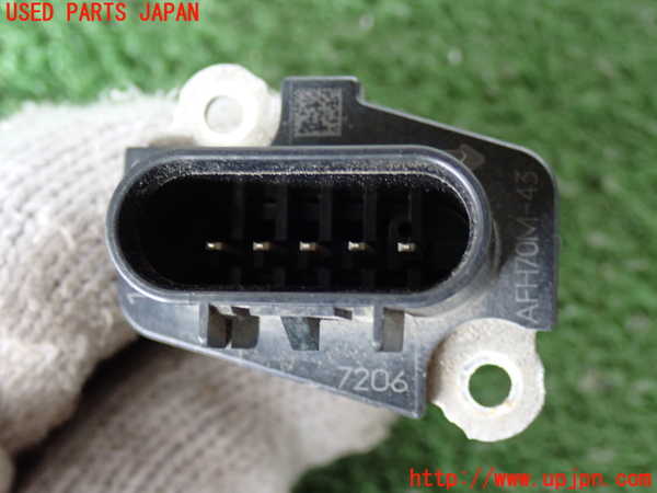 2UPJ-9240286320]ハマーH3(型式不明)エアフロメーター 中古_3