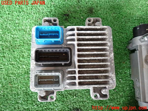 2UPJ-9240286110]ハマーH3(型式不明)エンジンコンピューター 中古_3