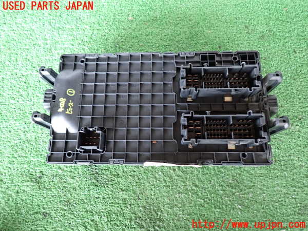 2UPJ-9240286741]ハマーH3(型式不明)ヒューズボックス1(EGルーム内運転席側) 中古_2