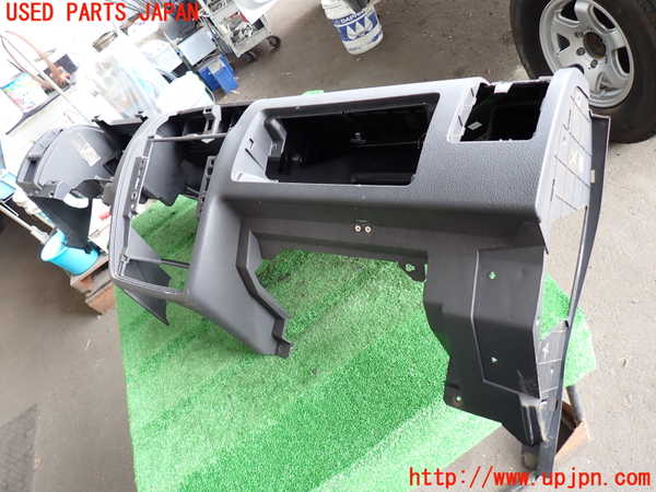 2UPJ-9240287505]ハマーH3(型式不明)ダッシュボード 中古_2
