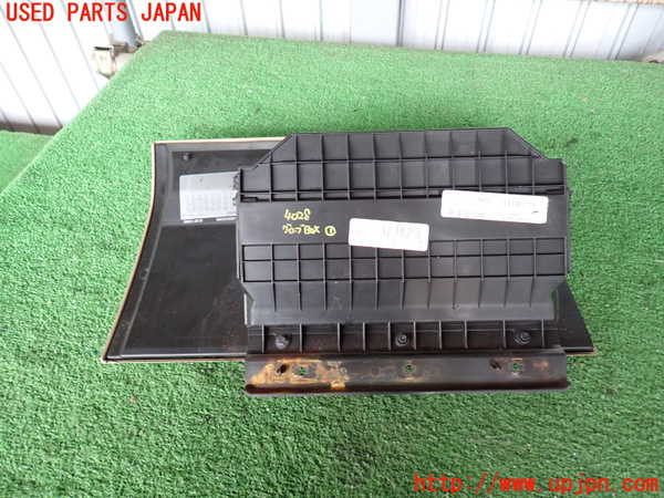 2UPJ-9240287516]ハマーH3(型式不明)グローブボックス1 中古_3