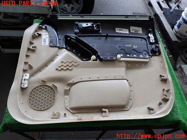 2UPJ-9240281264]ハマーH3(型式不明)左前ドア内張り 中古_5