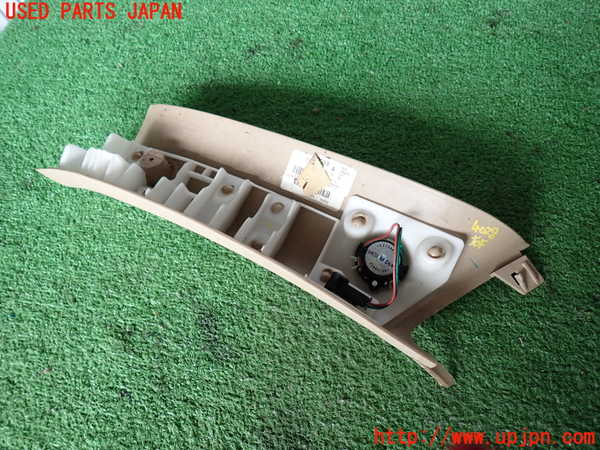 2UPJ-9240287655]ハマーH3(型式不明)右フロントピラートリム 中古_4