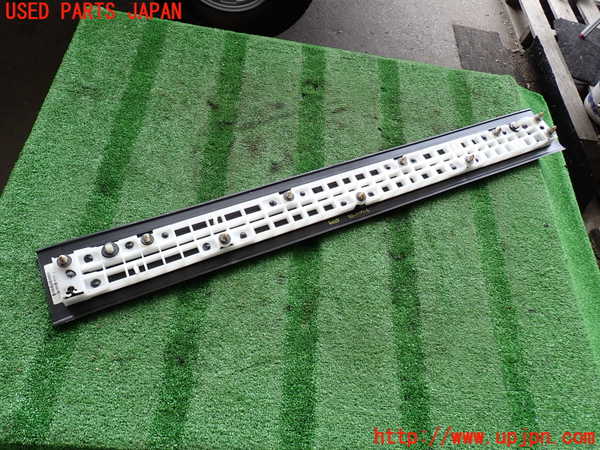 2UPJ-9240287740]ハマーH3(型式不明)スカッフプレート 中古_2