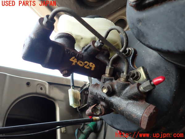 2UPJ-9240294050]ランクル60系(FJ62V(改))ブレーキマスターシリンダー 中古_2