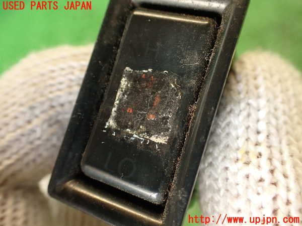 2UPJ-9240296309]ランクル60系(FJ62V(改))スイッチ4 中古_2