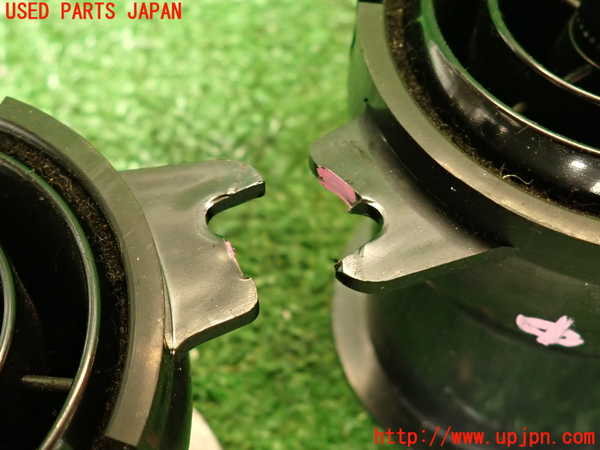 2UPJ-9240297526]ランクル60系(FJ62V(改))エアコン吹き出し口1(真中) 中古_2