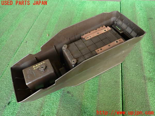 2UPJ-9240297540]ランクル60系(FJ62V(改))センターコンソール 中古_5