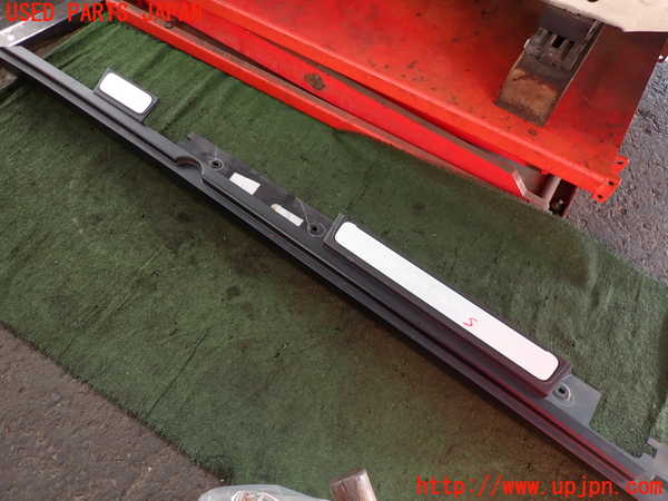 2UPJ-9240301390]BMW ミニ(MINI)クーパーSD クラブマン(LR20)(F54)右サイドステップ 中古_4
