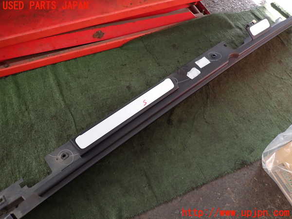 2UPJ-9240301392]BMW ミニ(MINI)クーパーSD クラブマン(LR20)(F54)左サイドステップ 中古_4