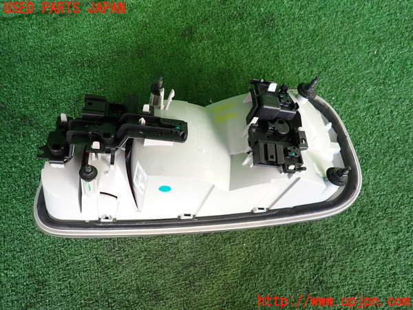 2UPJ-9240301536]BMW ミニ(MINI)クーパーSD クラブマン(LR20)(F54)左テールランプ 中古_2