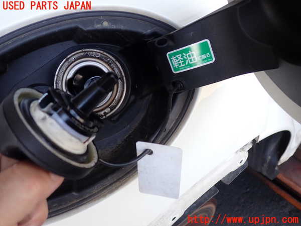 2UPJ-9240301690]BMW ミニ(MINI)クーパーSD クラブマン(LR20)(F54)フューエルリッド 中古_4