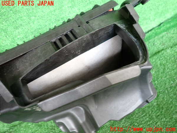 2UPJ-9240302560]BMW ミニ(MINI)クーパーSD クラブマン(LR20)(F54)エアクリーナーボックス 中古_3