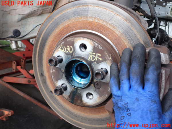 2UPJ-9240304290]BMW ミニ(MINI)クーパーSD クラブマン(LR20)(F54)右フロントナックルハブ 中古_2