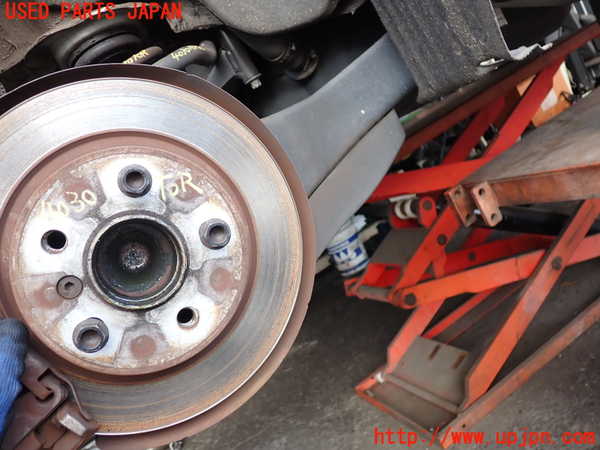 2UPJ-9240304300]BMW ミニ(MINI)クーパーSD クラブマン(LR20)(F54)右リアナックルハブ 中古_2