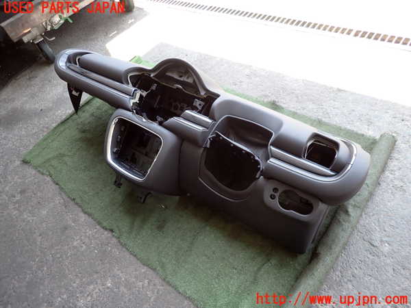 2UPJ-9240307505]BMW ミニ(MINI)クーパーSD クラブマン(LR20)(F54)ダッシュボード 中古_2