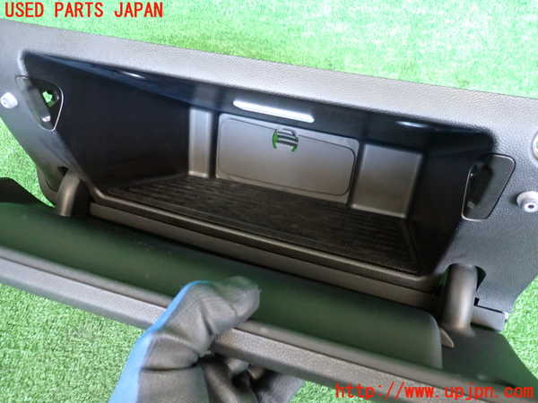 2UPJ-9240307516]BMW ミニ(MINI)クーパーSD クラブマン(LR20)(F54)グローブボックス1 中古_3