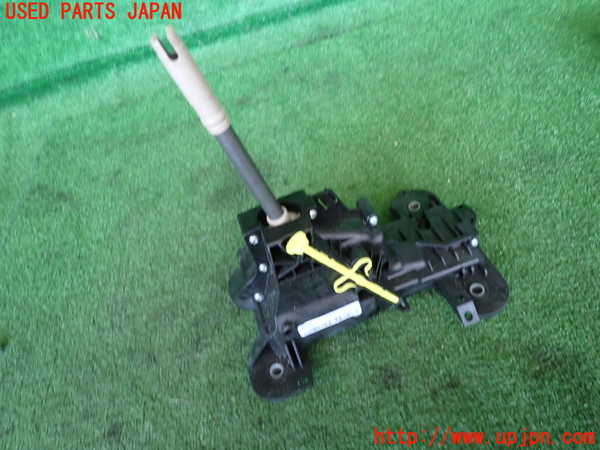 2UPJ-9240307555]BMW ミニ(MINI)クーパーSD クラブマン(LR20)(F54)ATシフトレバー 中古_2
