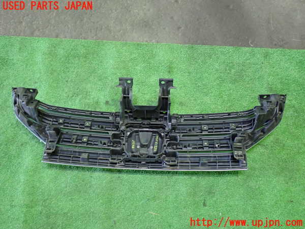1UPJ-9240311050]ステップワゴン スパーダ(RK5)ラジエターグリル 中古_2