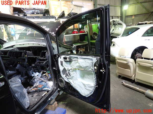 1UPJ-9240311230]ステップワゴン スパーダ(RK5)右前ドア 中古(M2H3U)_5