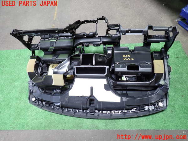 1UPJ-9240317505]ステップワゴン スパーダ(RK5)ダッシュボード 中古_4