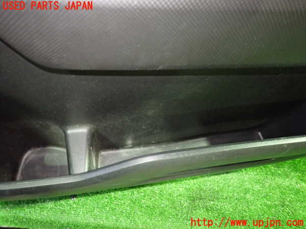 1UPJ-9240311234]ステップワゴン スパーダ(RK5)右前ドア内張り 中古_4