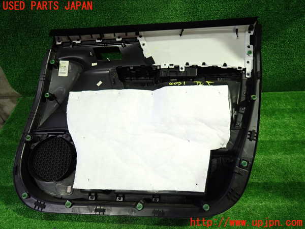 1UPJ-9240311264]ステップワゴン スパーダ(RK5)左前ドア内張り 中古_5