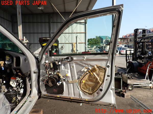 2UPJ-9240321230]セルシオ(UCF21)右前ドア 中古 NSG M5O5 43R-00012_2