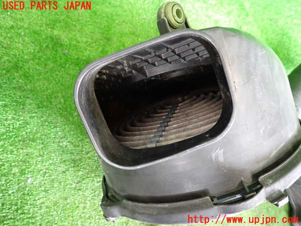 2UPJ-9240322560]セルシオ(UCF21)エアクリーナーボックス 中古_4