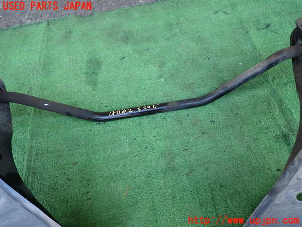 2UPJ-9240325440]セルシオ(UCF21)フロントスタビライザー 中古_4
