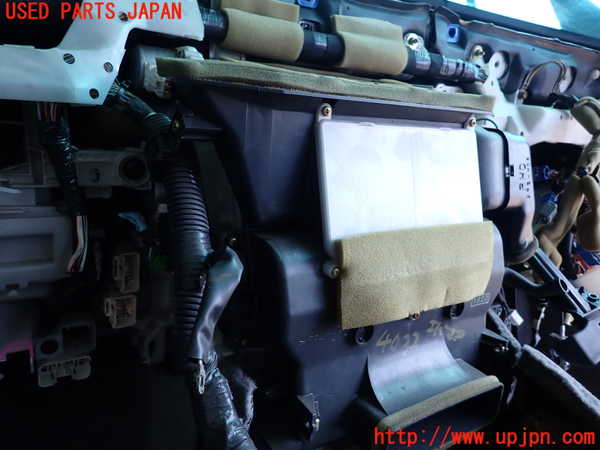 2UPJ-9240326081]セルシオ(UCF21)エバポレーター1 中古_4